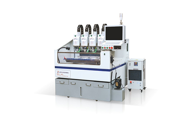 金屬精雕機(jī)